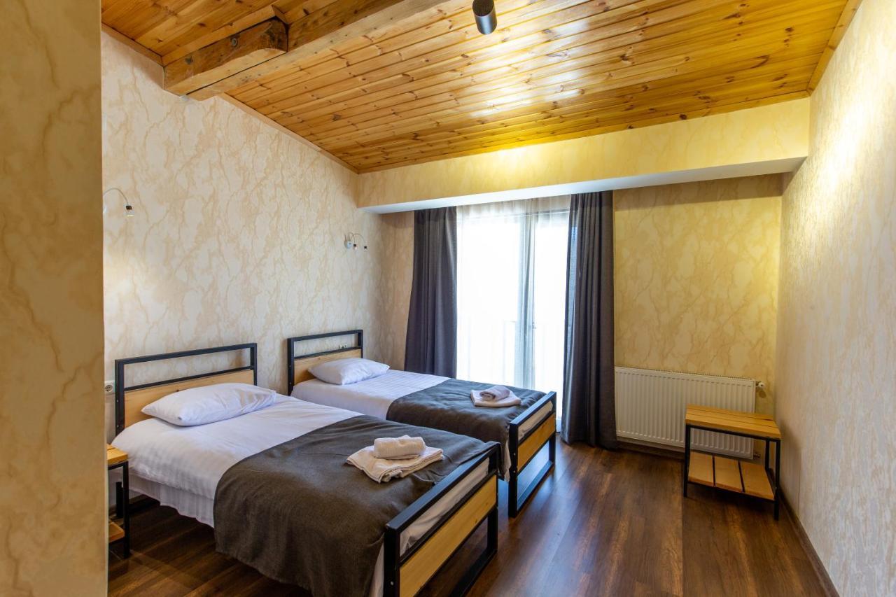Mestia Hotel Amirani Экстерьер фото