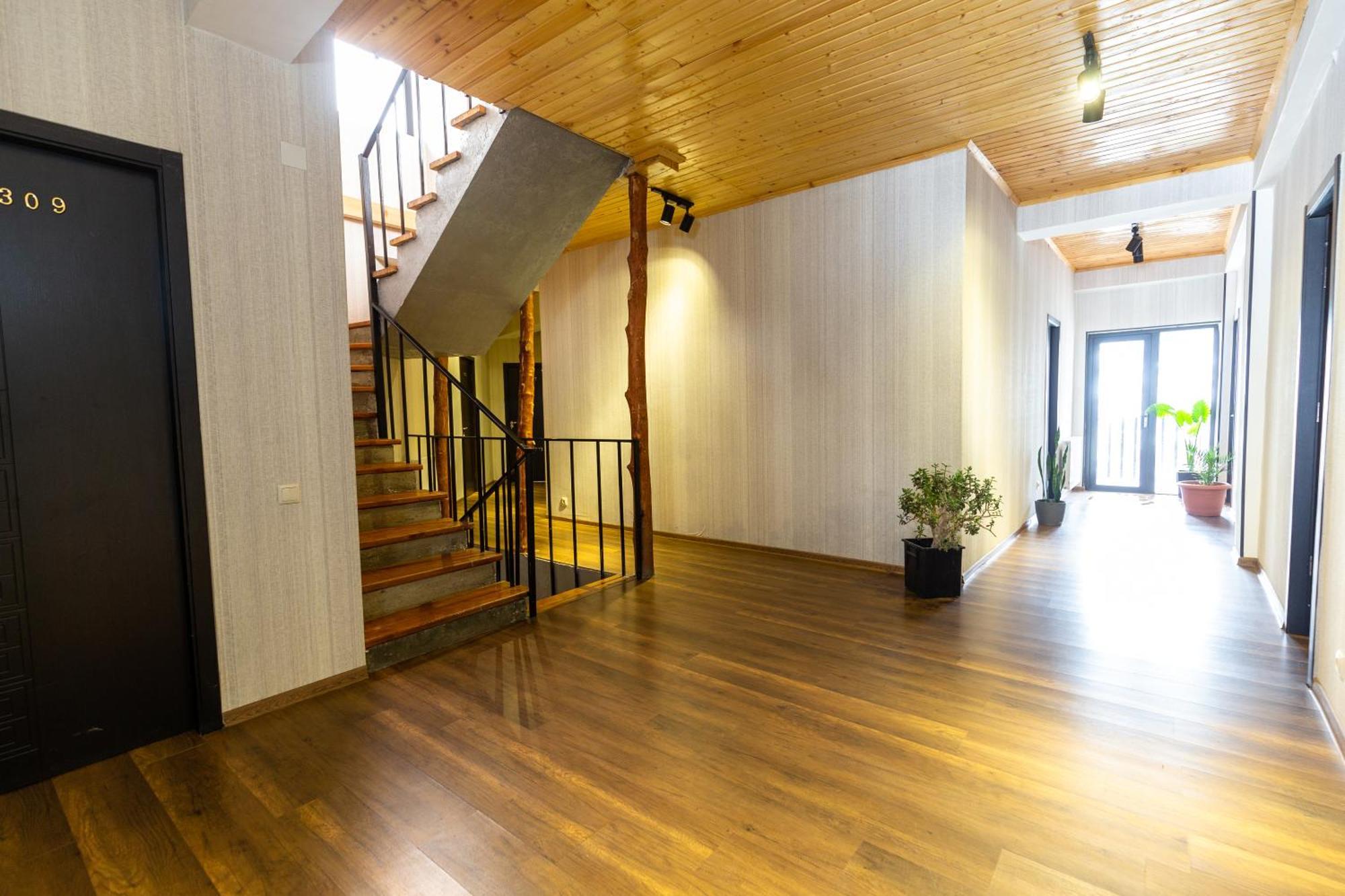 Mestia Hotel Amirani Экстерьер фото