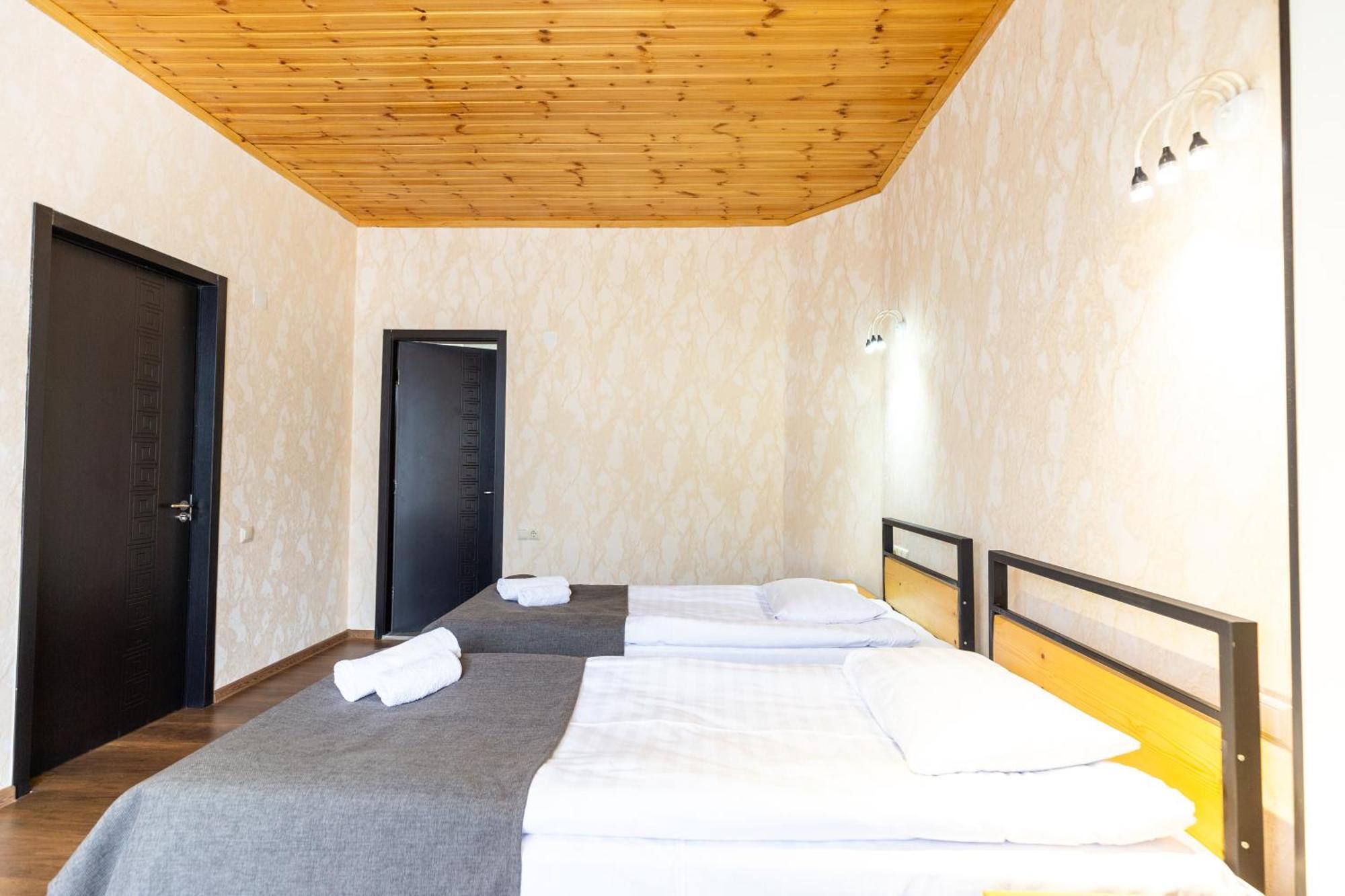 Mestia Hotel Amirani Экстерьер фото