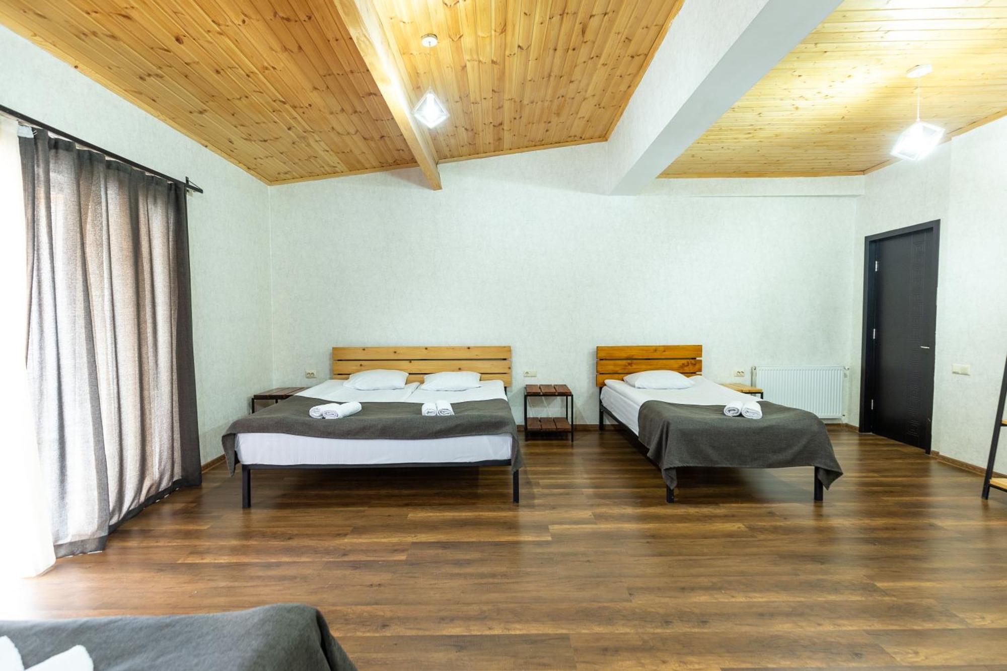Mestia Hotel Amirani Экстерьер фото