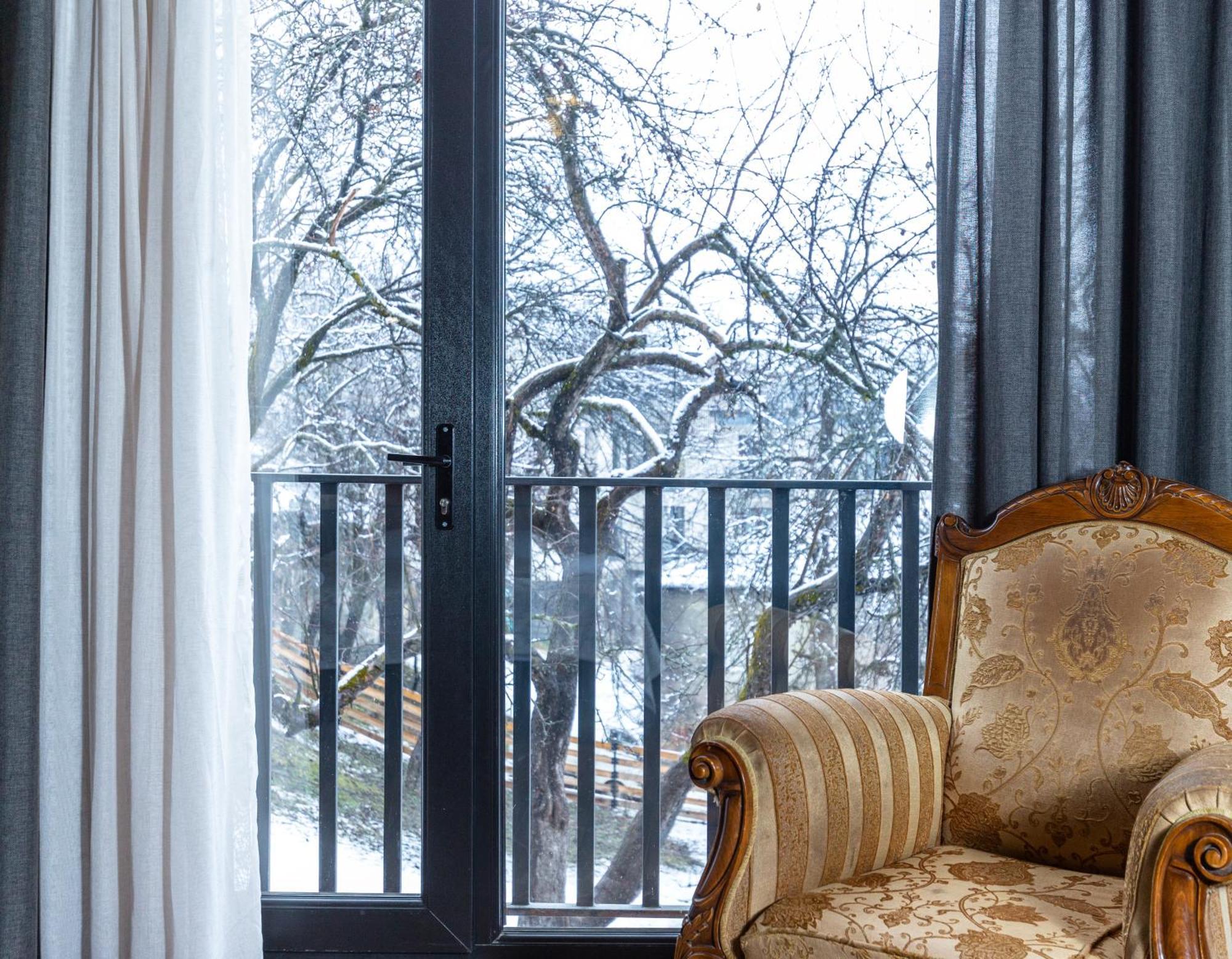 Mestia Hotel Amirani Экстерьер фото