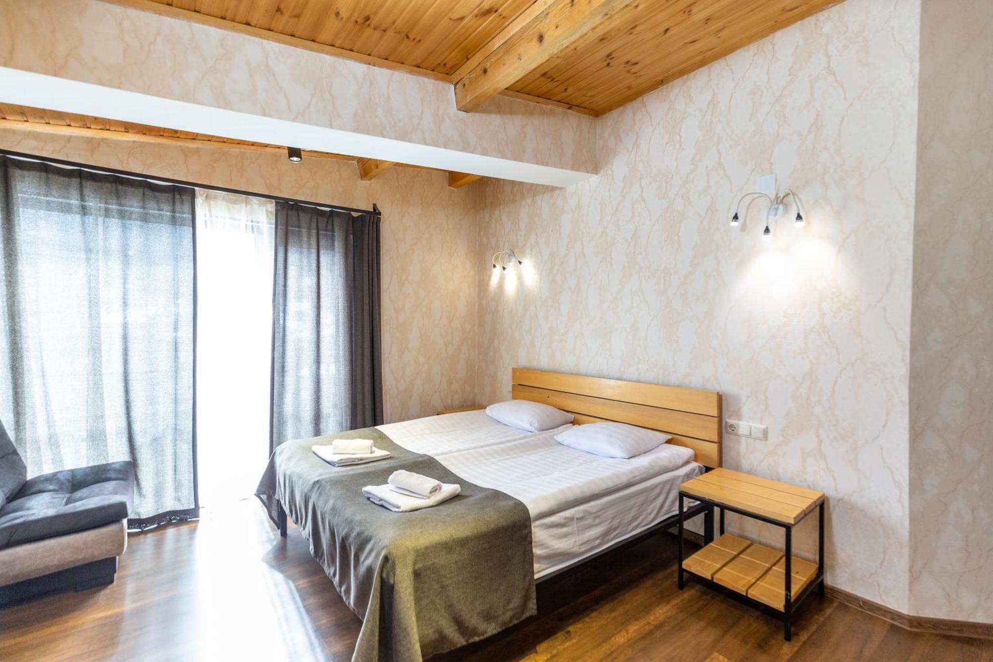 Mestia Hotel Amirani Экстерьер фото