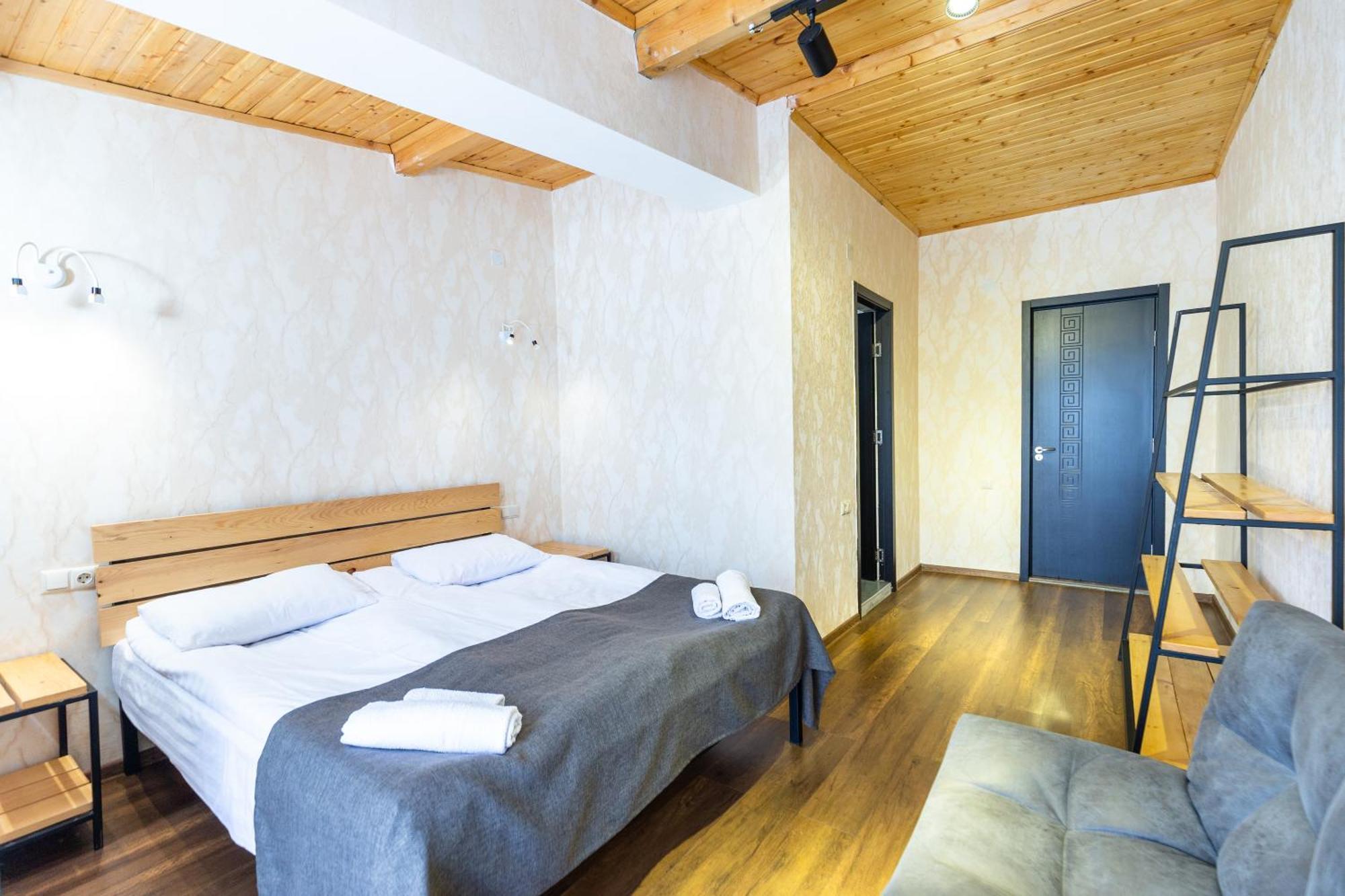 Mestia Hotel Amirani Экстерьер фото