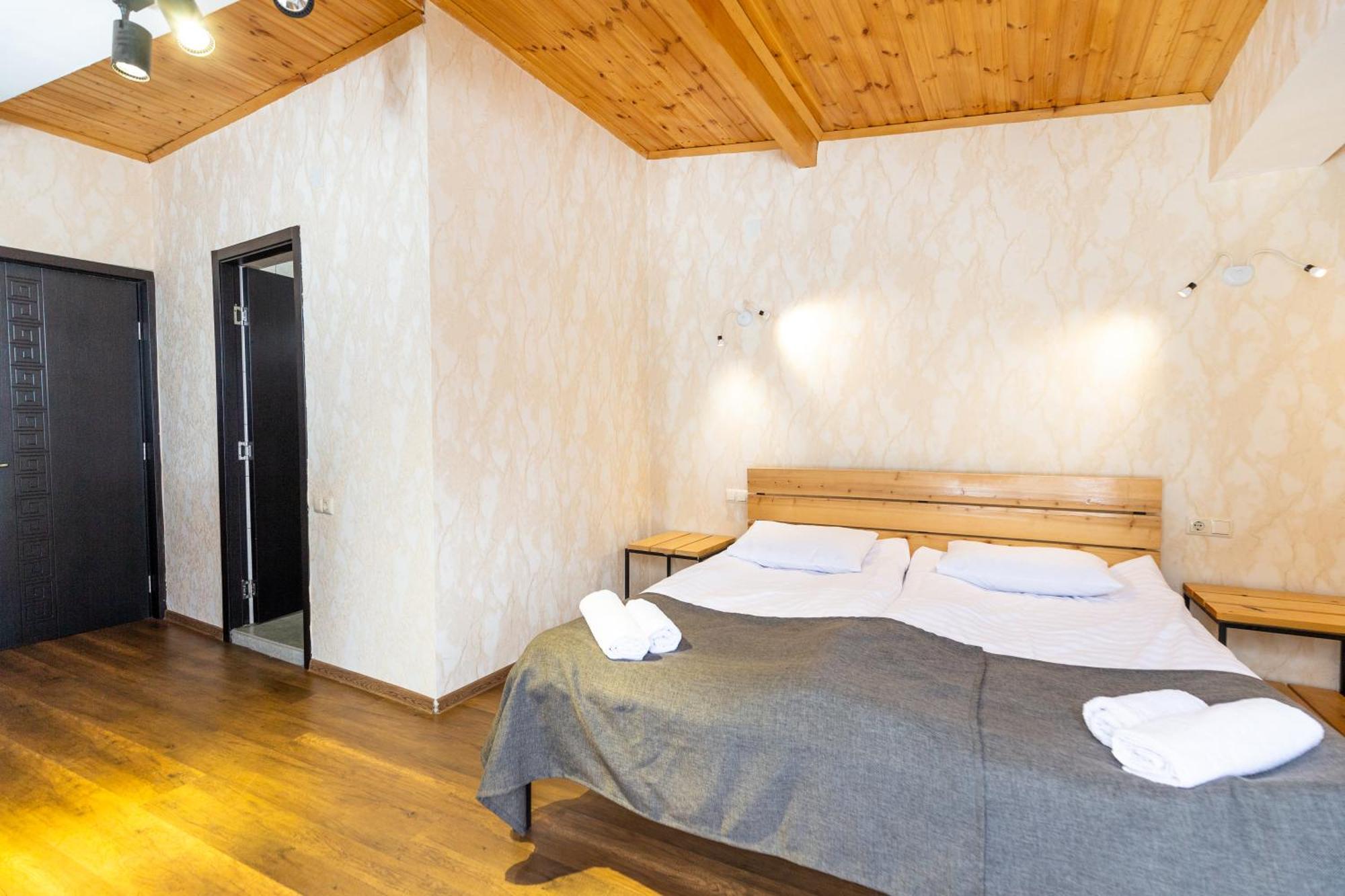 Mestia Hotel Amirani Экстерьер фото